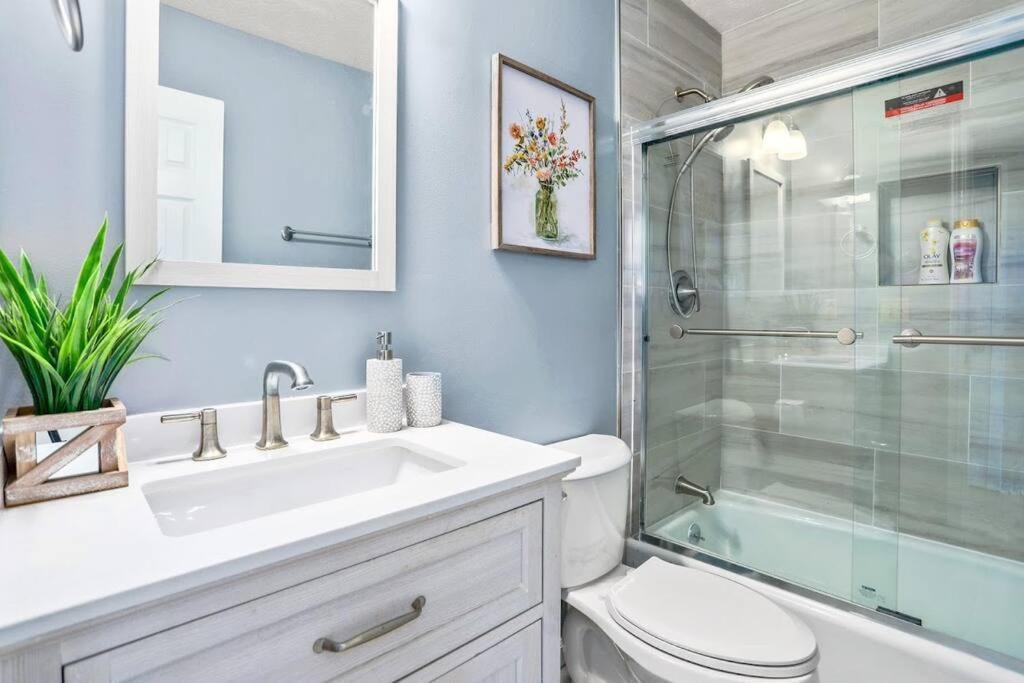 Lovely 5Bed, 3-Fullbath ! 5Min To Free Way I-85 Lawrenceville Exterior photo